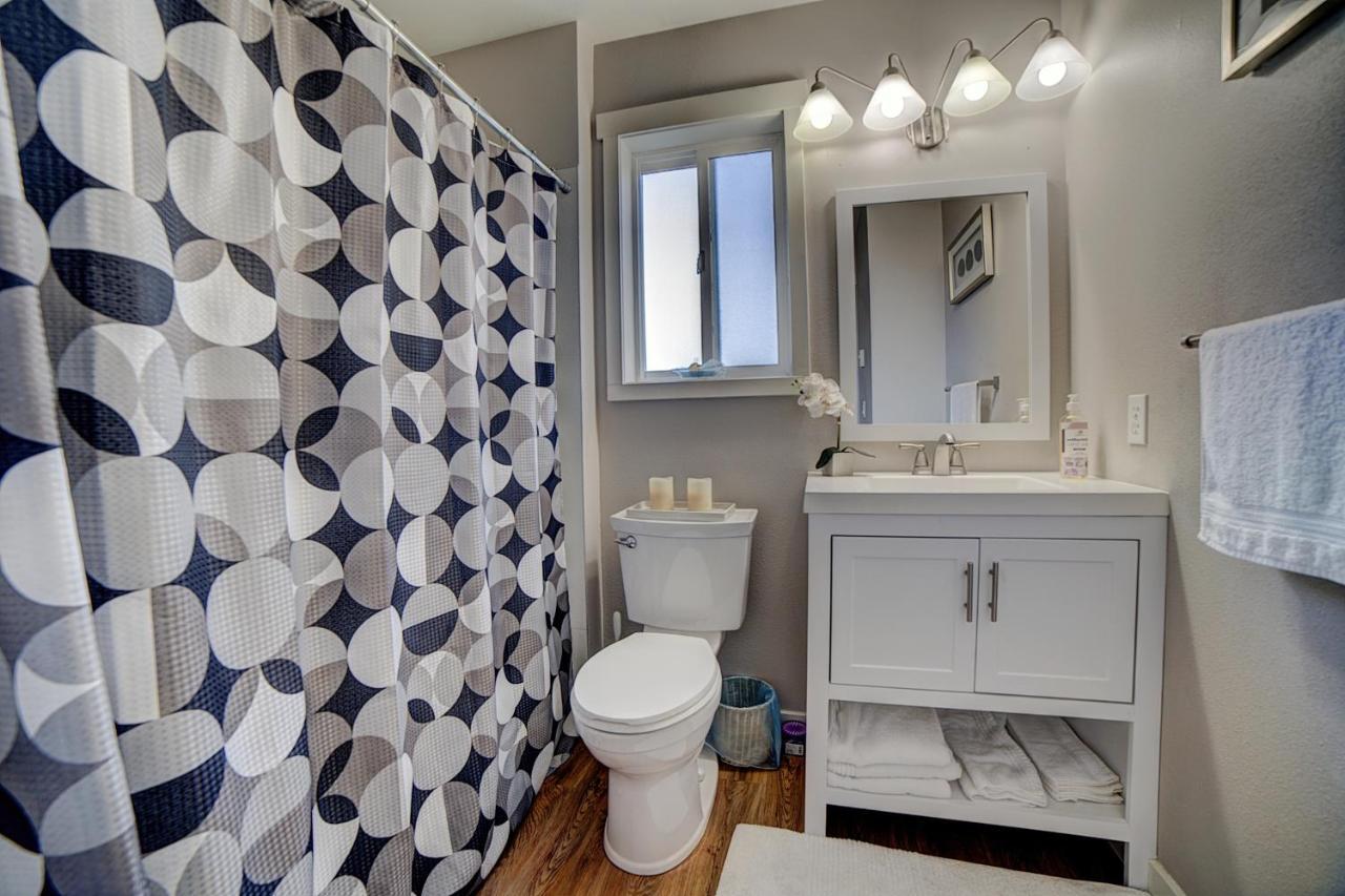 Cozy 2 Bedroom Townhouse In Northgate Seattle Bagian luar foto